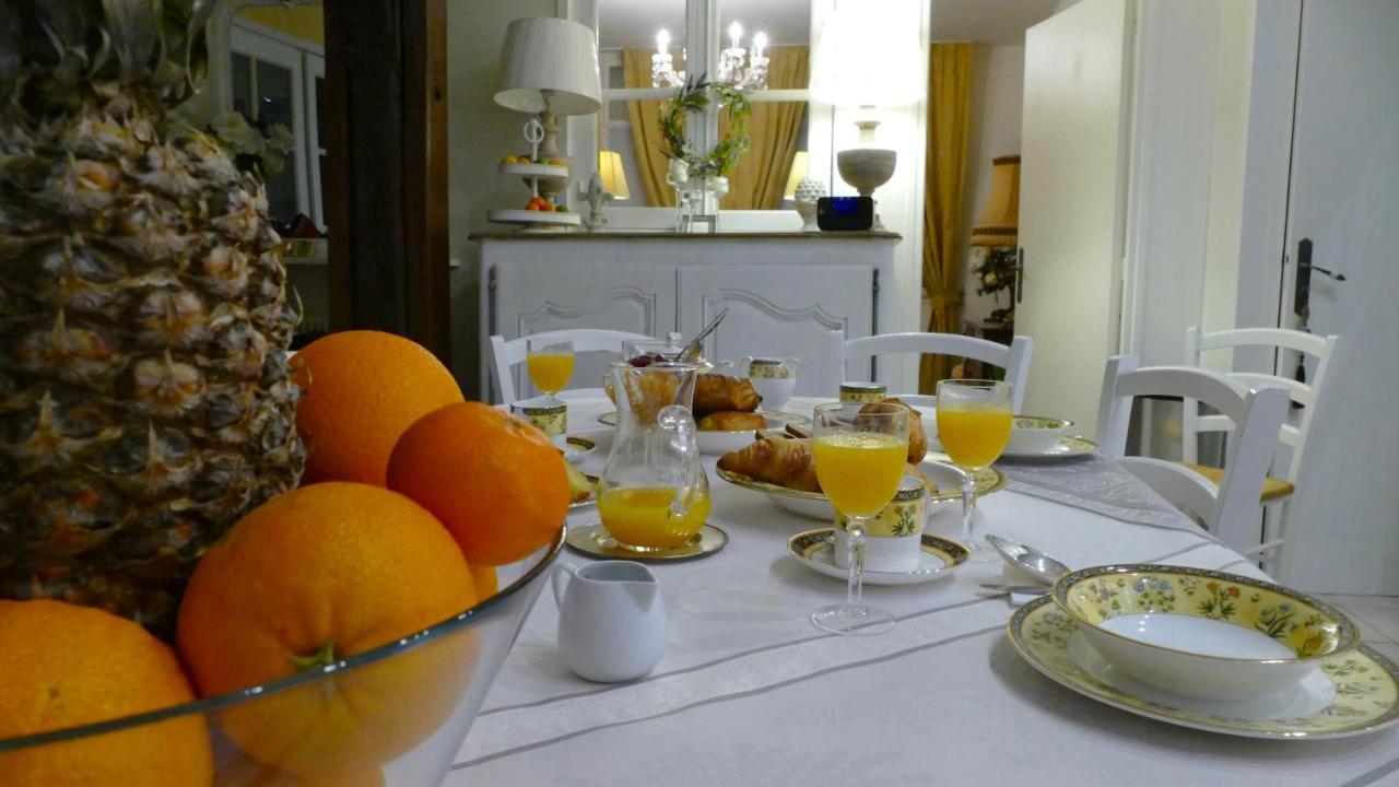 Le 31 B&B Amboise Centre Buitenkant foto