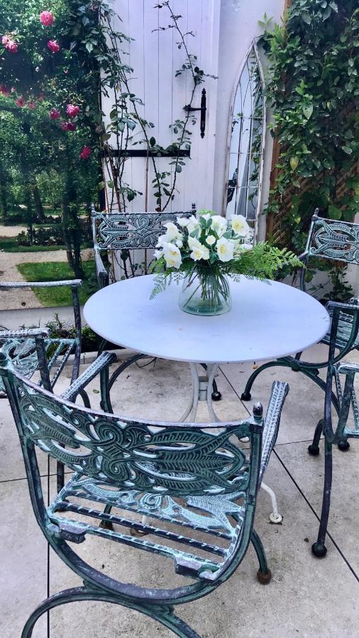 Le 31 B&B Amboise Centre Buitenkant foto