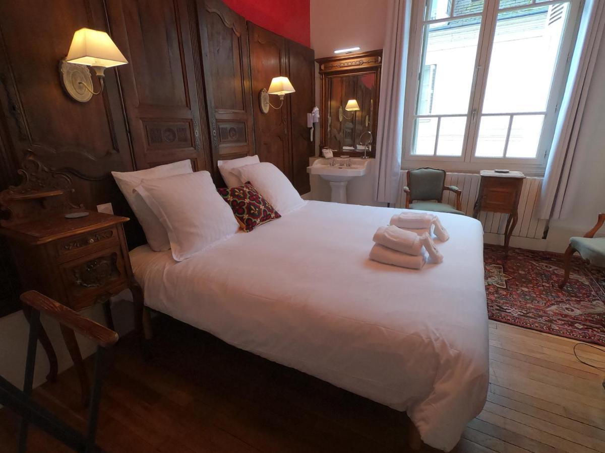 Le 31 B&B Amboise Centre Buitenkant foto